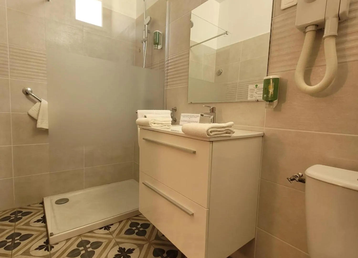Hotel Du Forum Arles 3*,