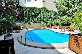Hotel Du Forum Arles 3*,